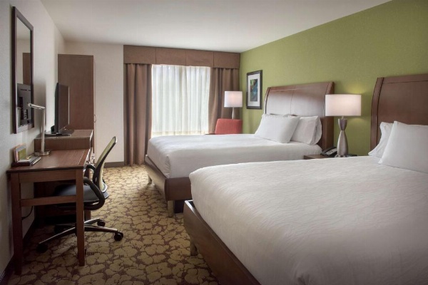 Hilton Garden Inn Chicago Downtown Riverwalk image 33